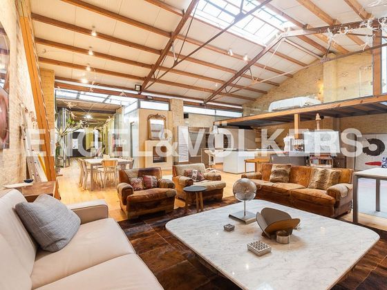Foto 1 de Venta de estudio en Russafa con terraza y aire acondicionado