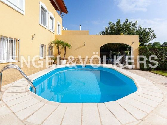 Foto 2 de Casa rural en venda a Oliva pueblo de 7 habitacions amb terrassa i piscina