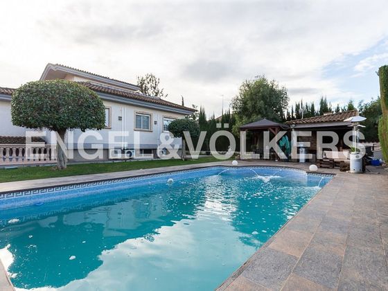 Foto 1 de Chalet en venta en Pla dels Aljubs de 4 habitaciones con terraza y piscina