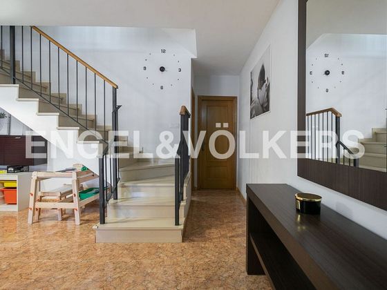 Foto 2 de Casa adossada en venda a Benimuslem de 3 habitacions amb terrassa i balcó