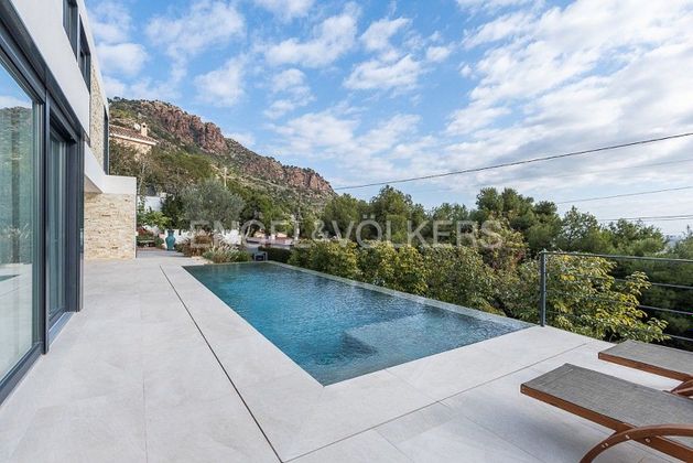 Foto 2 de Casa en venta en Centro - El Castillo de 4 habitaciones con terraza y piscina