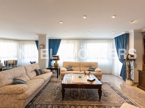 Foto 1 de Piso en venta en Centro - Villarreal de 3 habitaciones con balcón y calefacción