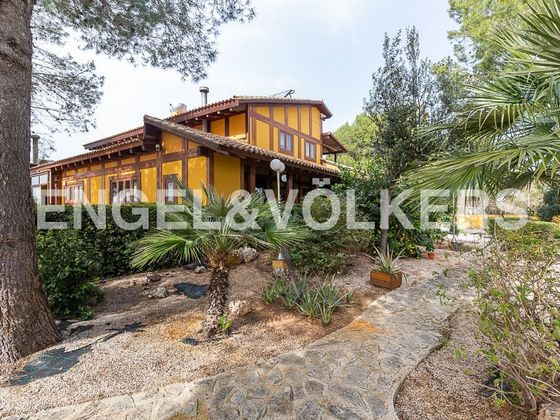 Foto 1 de Xalet en venda a Alberic de 8 habitacions amb terrassa i piscina