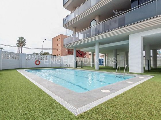 Foto 2 de Pis en venda a Playa norte de 2 habitacions amb terrassa i piscina