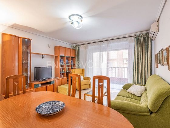 Foto 1 de Piso en venta en Playa Puerto de Sagunto de 4 habitaciones con balcón y aire acondicionado