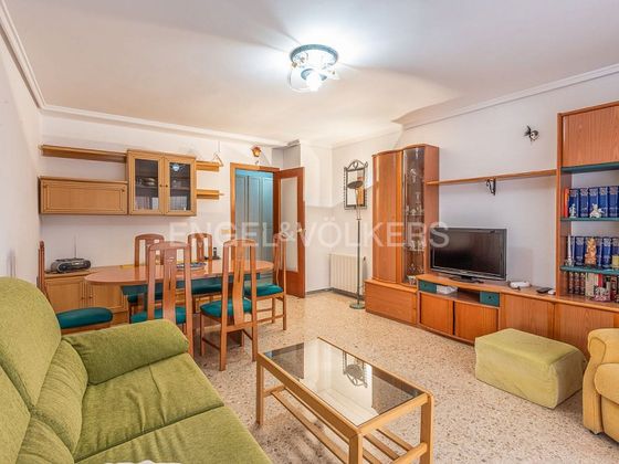 Foto 2 de Piso en venta en Playa Puerto de Sagunto de 4 habitaciones con balcón y aire acondicionado