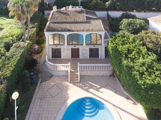 Foto 1 de Chalet en venta en Partides comunes - Adsubia de 2 habitaciones con terraza y piscina