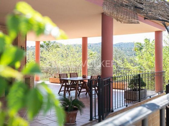 Foto 1 de Xalet en venda a Riba-roja de Túria de 6 habitacions amb terrassa i piscina