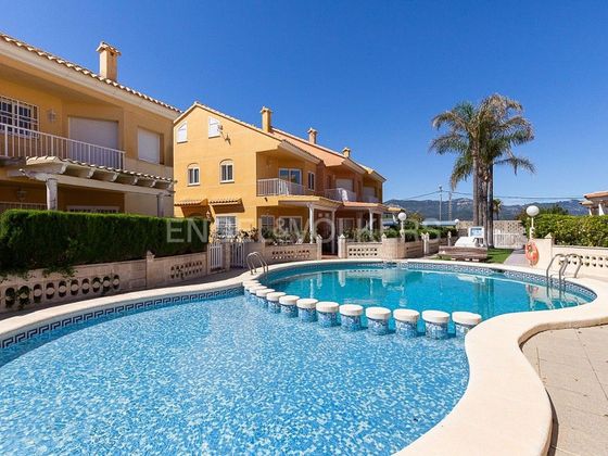 Foto 1 de Casa en venda a La Vega - Marenyet de 3 habitacions amb terrassa i piscina