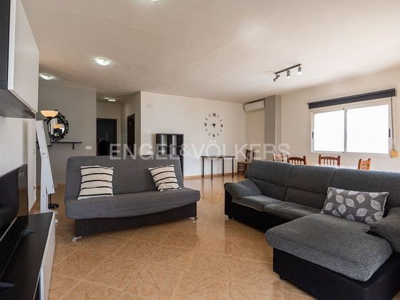 Foto 2 de Casa en venda a Villanueva de Castellón de 2 habitacions amb terrassa i balcó