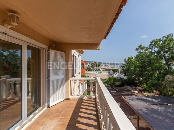 Foto 2 de Chalet en venta en La Vega - Marenyet de 4 habitaciones con terraza y jardín