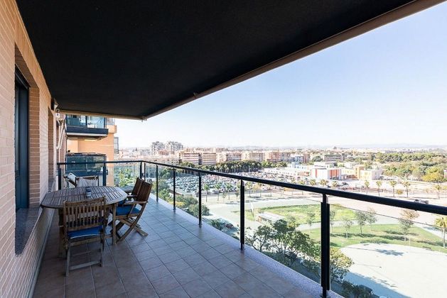 Foto 1 de Venta de piso en La Constitución - Canaleta de 3 habitaciones con terraza y piscina