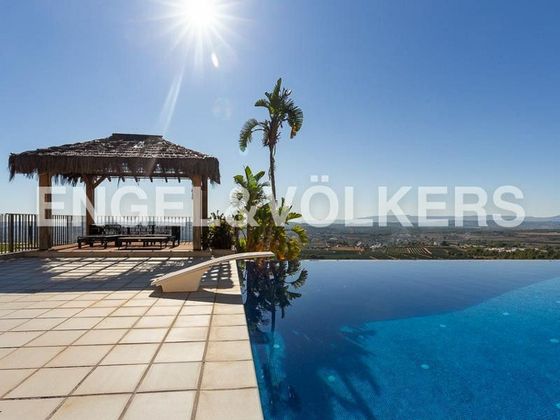 Foto 2 de Xalet en lloguer a Calicanto - Cumbres de Calicanto - Santo Domingo de 10 habitacions amb terrassa i piscina