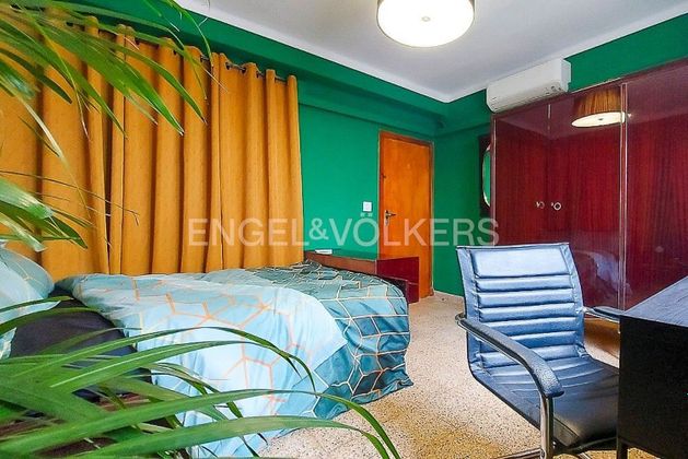 Foto 2 de Piso en alquiler en L´Hort de Senabre de 4 habitaciones con muebles y aire acondicionado