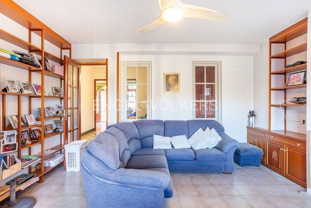 Foto 1 de Venta de casa en Pedreguer de 6 habitaciones con terraza y aire acondicionado