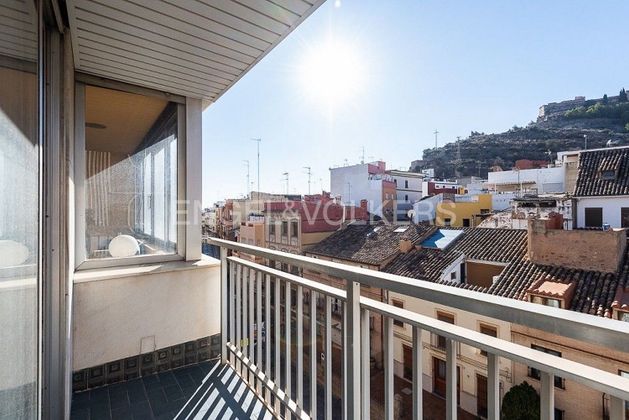 Foto 1 de Pis en venda a Antigua Moreria de 4 habitacions amb garatge i balcó