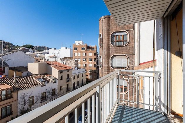 Foto 2 de Pis en venda a Antigua Moreria de 4 habitacions amb garatge i balcó