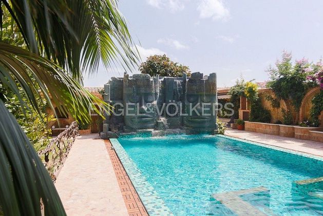 Foto 1 de Alquiler de chalet en Benifaió de 4 habitaciones con terraza y piscina
