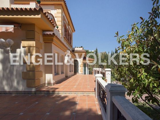 Foto 2 de Casa en alquiler en Campolivar de 4 habitaciones con terraza y piscina