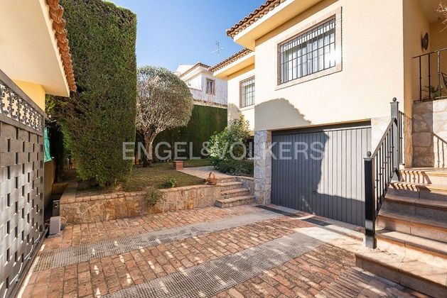 Foto 2 de Chalet en venta en La Cañada de 4 habitaciones con terraza y jardín