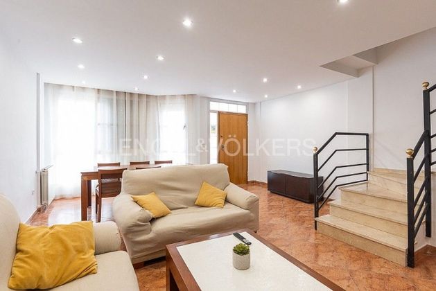Foto 1 de Casa en venda a Silla de 4 habitacions amb terrassa i balcó
