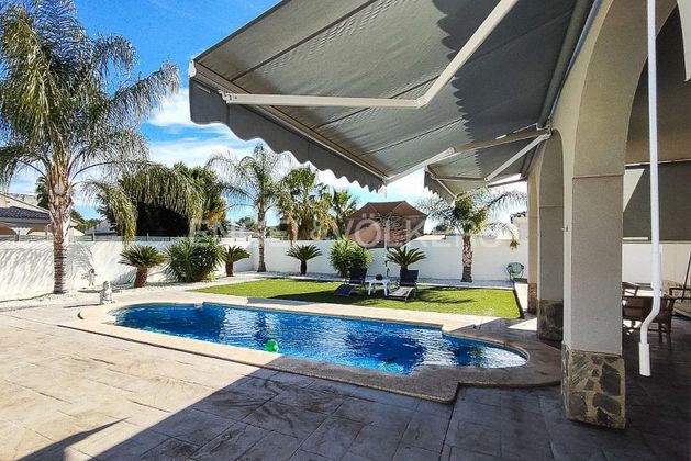 Foto 1 de Xalet en venda a Olocau de 3 habitacions amb terrassa i piscina