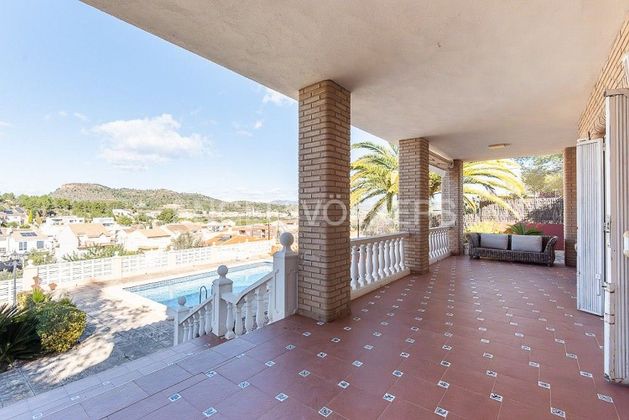 Foto 2 de Xalet en venda a Torres Torres de 5 habitacions amb terrassa i piscina