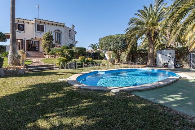 Foto 1 de Casa rural en venda a Camì Paterna-Lloma del Calderer de 6 habitacions amb terrassa i piscina