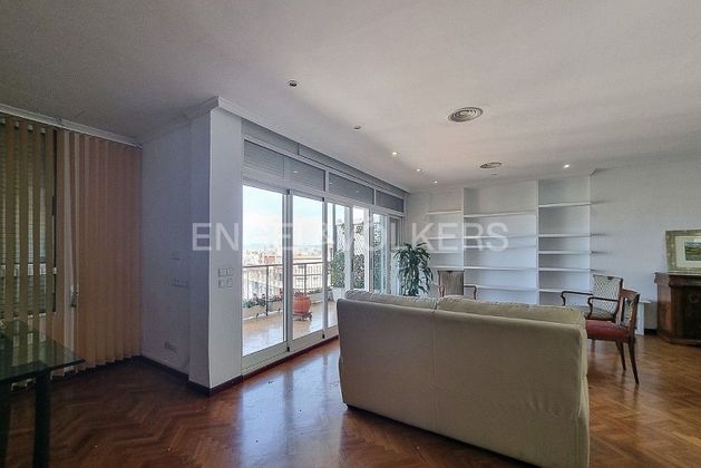 Foto 2 de Alquiler de piso en Sant Francesc de 3 habitaciones con terraza y aire acondicionado