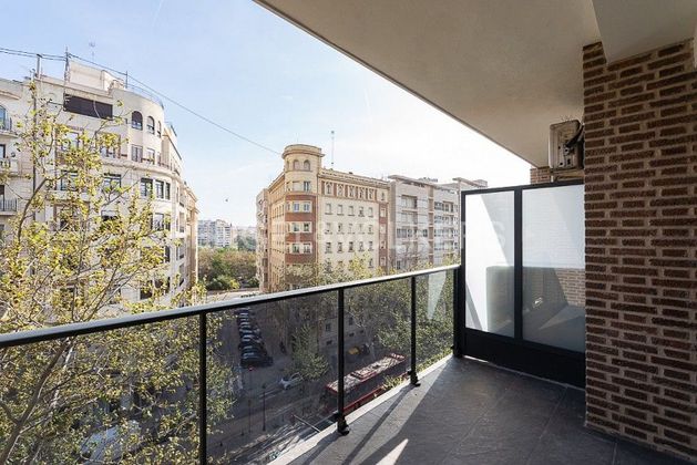 Foto 1 de Alquiler de piso en El Pla del Remei de 3 habitaciones con terraza y aire acondicionado