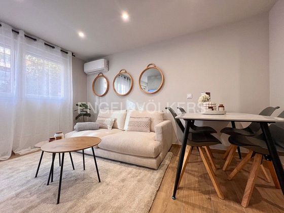 Foto 2 de Alquiler de piso en La Carrasca de 1 habitación con terraza y muebles