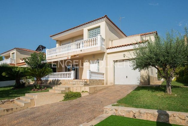 Foto 1 de Xalet en venda a El Balcó - Jaume I de 4 habitacions amb terrassa i jardí