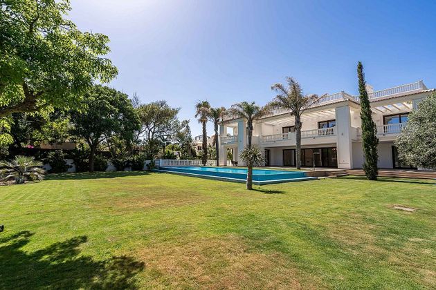 Foto 1 de Xalet en venda a Paraíso - Atalaya- Benamara de 6 habitacions amb terrassa i piscina