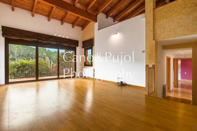 Foto 2 de Xalet en venda a La Floresta - Les Planes de 4 habitacions amb terrassa i piscina