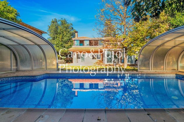 Foto 1 de Xalet en venda a Valldoreix de 6 habitacions amb terrassa i piscina