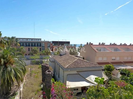 Foto 2 de Piso en alquiler en La Malva-rosa de 2 habitaciones con balcón y aire acondicionado
