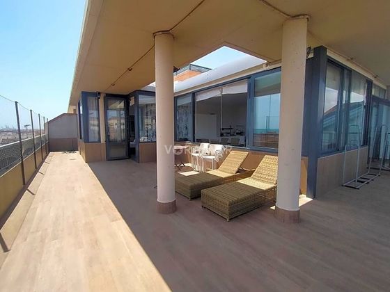 Foto 1 de Àtic en lloguer a La Patacona de 4 habitacions amb terrassa i piscina