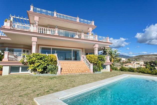 Foto 1 de Xalet en venda a Benahavís de 8 habitacions amb terrassa i piscina