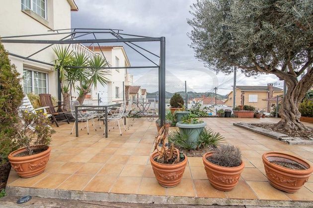 Foto 2 de Xalet en venda a Caldes de Montbui de 4 habitacions amb terrassa i jardí