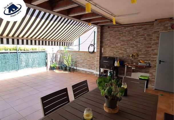 Foto 1 de Chalet en venta en Can Deu - La Planada - Sant Julià de 7 habitaciones con terraza y balcón