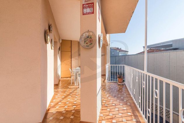 Foto 2 de Casa en venda a Can Deu - La Planada - Sant Julià de 4 habitacions amb terrassa i piscina