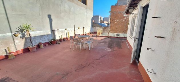 Foto 1 de Casa en venda a Espronceda - Campoamor - Santa Pau de 4 habitacions amb terrassa i garatge
