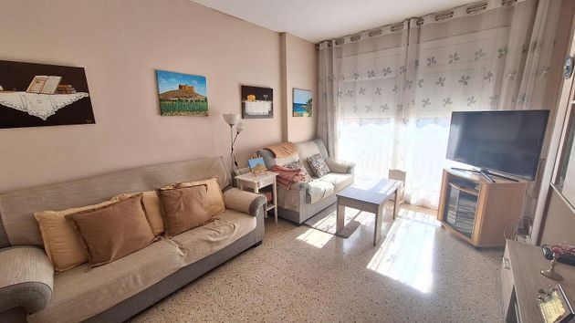 Foto 2 de Piso en venta en Creu de Barberà de 3 habitaciones con balcón y aire acondicionado