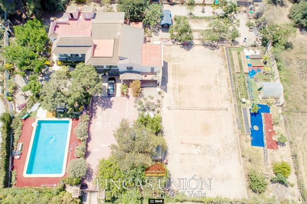 Foto 2 de Xalet en venda a Vallmoll de 8 habitacions amb terrassa i piscina