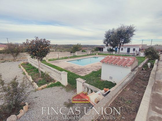 Foto 1 de Chalet en venta en Alcover de 5 habitaciones con terraza y piscina