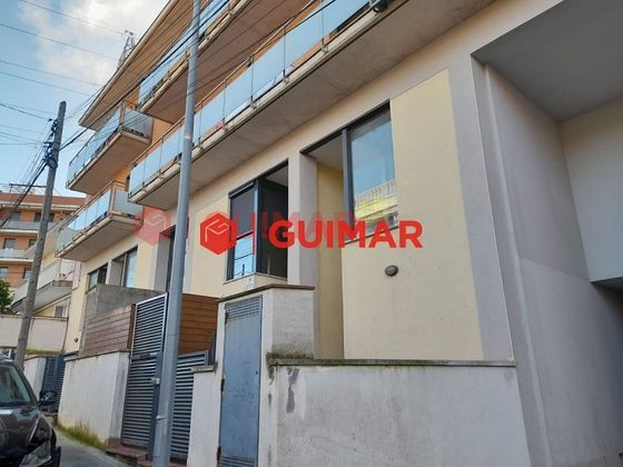 Foto 1 de Dúplex en venda a La Sentiu - Can Tries de 3 habitacions amb terrassa i balcó