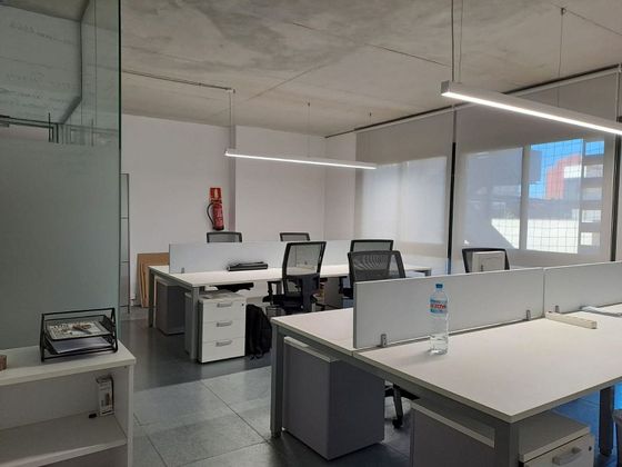 Foto 2 de Alquiler de oficina en El Poblenou de 75 m²