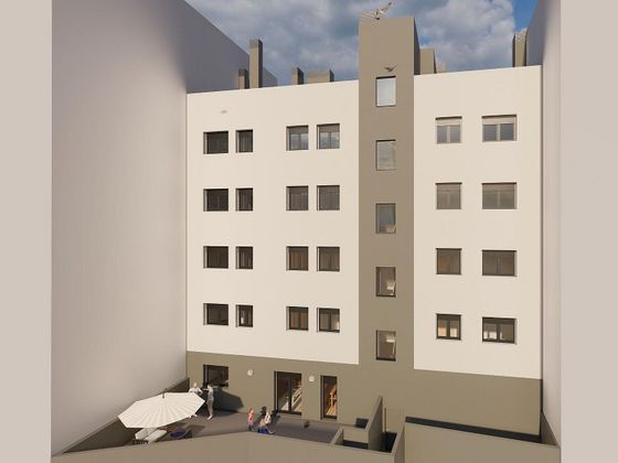Foto 2 de Piso en venta en Collblanc de 3 habitaciones con terraza y ascensor