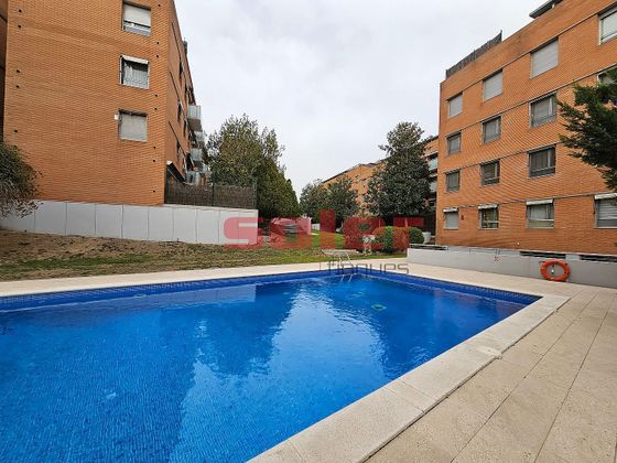 Foto 1 de Pis en venda a calle D'adrià Gual de 3 habitacions amb piscina i garatge