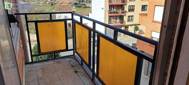 Foto 2 de Pis en venda a Santo Domingo de la Calzada de 3 habitacions amb terrassa i balcó